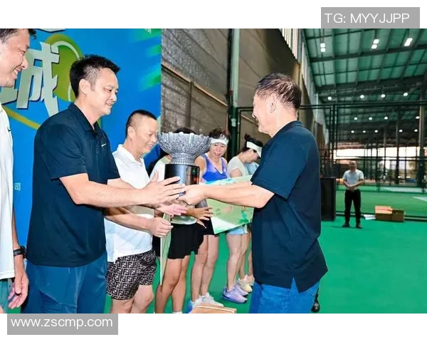 成都网球队荣登最新网球团队协作榜单前十名之首